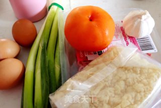 幸福满满的番茄鸡蛋面的做法步骤：1