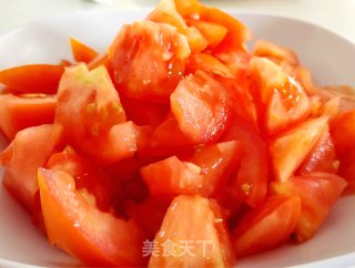 幸福满满的番茄鸡蛋面的做法步骤：3