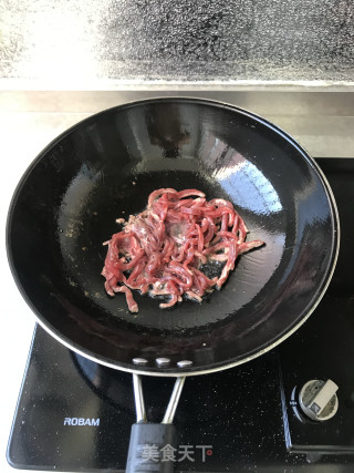 干煸牛肉丝的做法步骤：3