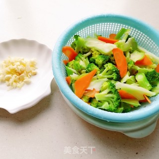 蒜蓉西兰花的做法步骤：7