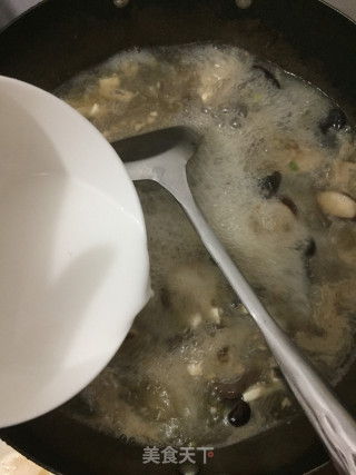 酸辣汤的做法步骤：7