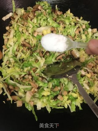 肉饼香菇炒饭的做法步骤：9