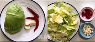 干煸手撕包菜的做法步骤：1