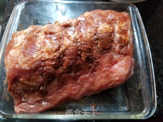 下酒菜--秘汁烤排骨的做法步骤：1
