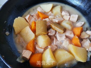 咖喱土豆鸡块的做法步骤：8