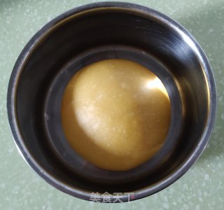 平底锅版面包的做法步骤：2