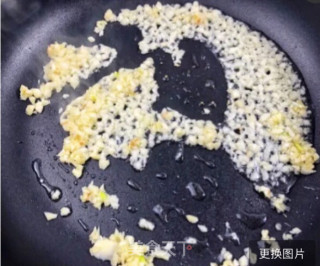 “酸甜美食”什锦菌菇汤的做法步骤：3