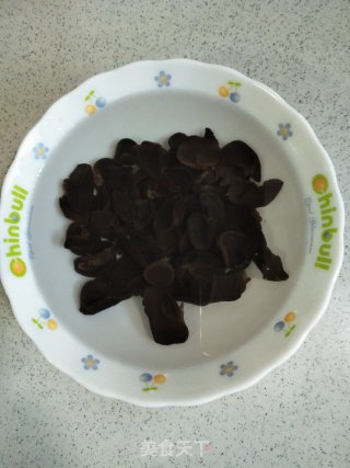 鸡肉丸子炒西兰花的做法步骤：7