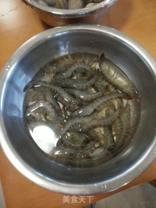 香辣炒海鲜的做法步骤：1