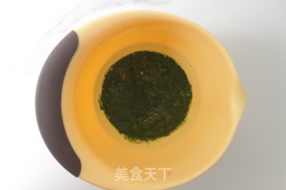 抹茶奶油蛋糕卷的做法步骤：3