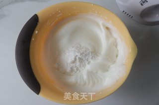 抹茶奶油蛋糕卷的做法步骤：13