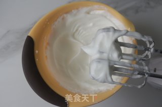 抹茶奶油蛋糕卷的做法步骤：14