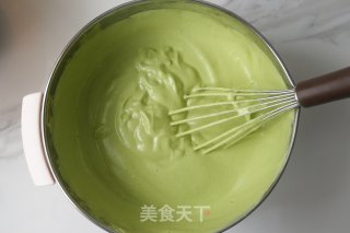 抹茶奶油蛋糕卷的做法步骤：15