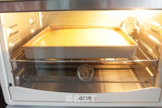 抹茶奶油蛋糕卷的做法步骤：18