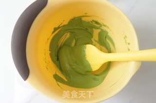 抹茶奶油蛋糕卷的做法步骤：22