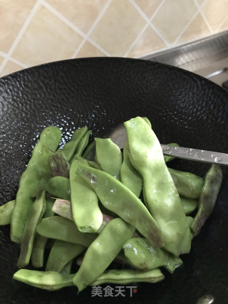 素炒油豆角的做法步骤：3