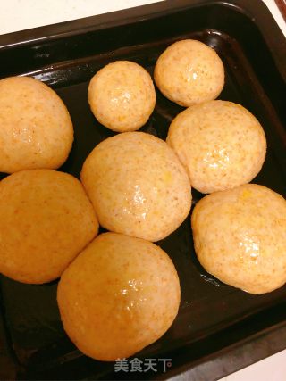 红枣黑芝麻全麦餐包的做法步骤：7