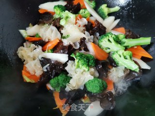 健康小炒的做法步骤：5