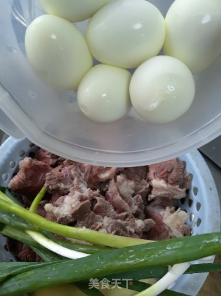 牛肉卤蛋的做法步骤：1