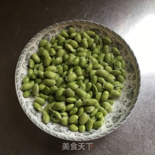 小鸡烧毛豆的做法步骤：2