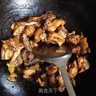 小鸡烧毛豆的做法步骤：6