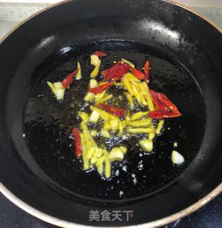 竹笋炒腊肉的做法步骤：5