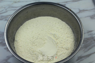 香甜松软，做法简单的红糖红枣小碗糕的做法步骤：4
