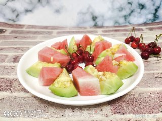 水果拼盘的做法步骤：6