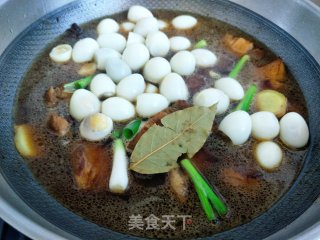 “下酒菜”红烧肉鹌鹑蛋的做法步骤：13