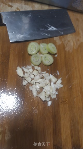 清炒莲藕的做法步骤：2