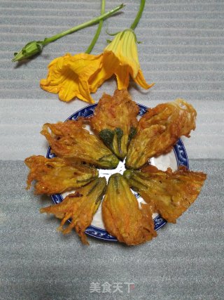 香炸南瓜花的做法步骤：9