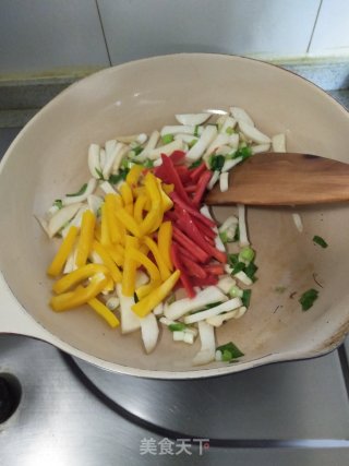 彩椒炒荷兰豆的做法步骤：10