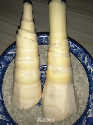 鲜笋肉片汤的做法步骤：1