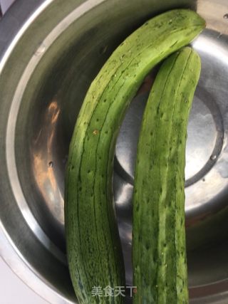 “下酒菜”虾仁拌黄瓜的做法步骤：3