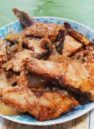 草鱼焖萝卜的做法步骤：8