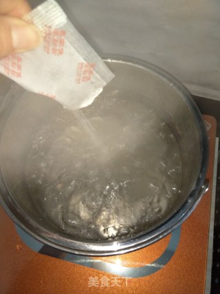 蜜桃水晶冰粉的做法步骤：2