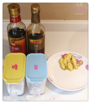 糖醋排骨的做法步骤：2