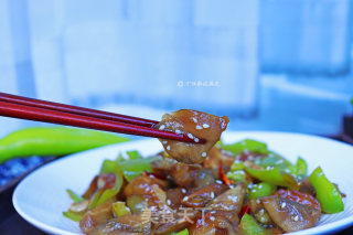 青椒烧茄子（少油秘诀）的做法步骤：12