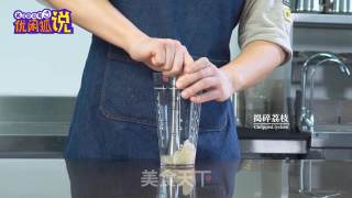 网红荔枝饮品的做法配方分享的做法步骤：3