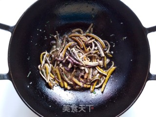 响油鳝丝的做法步骤：6