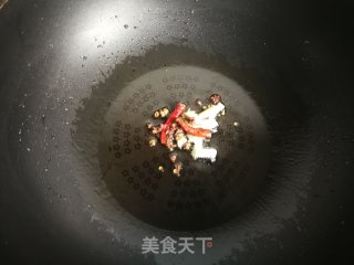 洋葱木耳炒土豆片的做法步骤：4