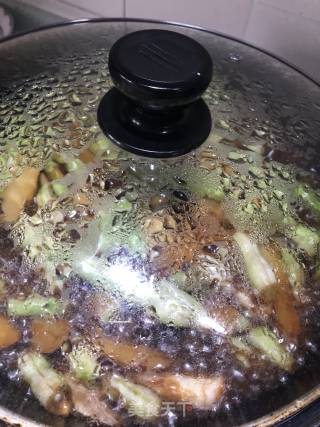 土豆烧豆角的做法步骤：8
