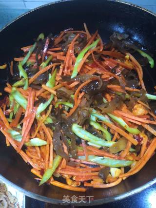 鱼香肉丝的做法步骤：12