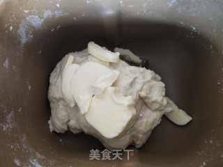红枣酸奶软欧包的做法步骤：2