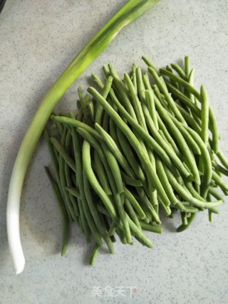 素炒四季豆的做法步骤：1