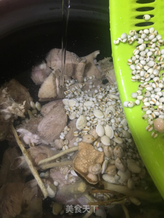 冬瓜薏米煲番鸭（消暑去湿汤）的做法步骤：5