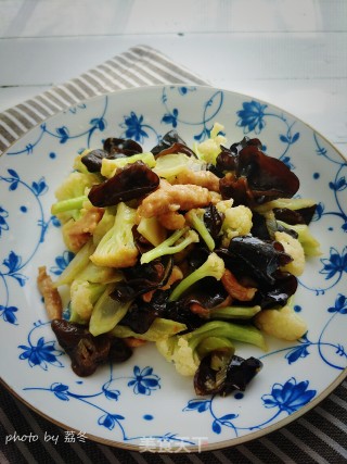 菜花炒木耳的做法步骤：22
