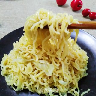 炒泡面的做法步骤：11