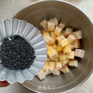 香烤吐司丁的做法步骤：5