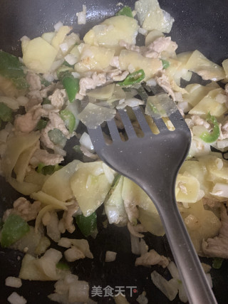 小炒肉的做法步骤：2